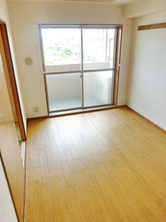 モンレーヴ染地の物件内観写真